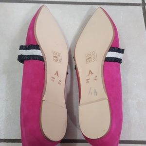Anthropologie Shoes - Anthropologie pink flats Anthropologie Shoes - Anthropologie pink flats